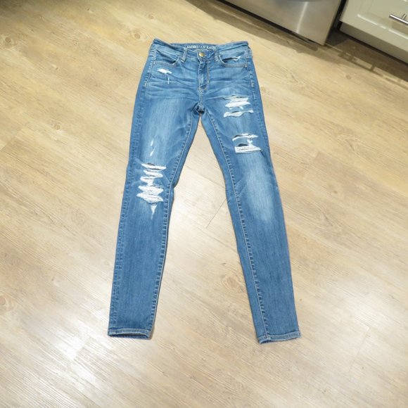 American Eagle Distressed High Rise Jegging Size 4 - Picture 3 of 14